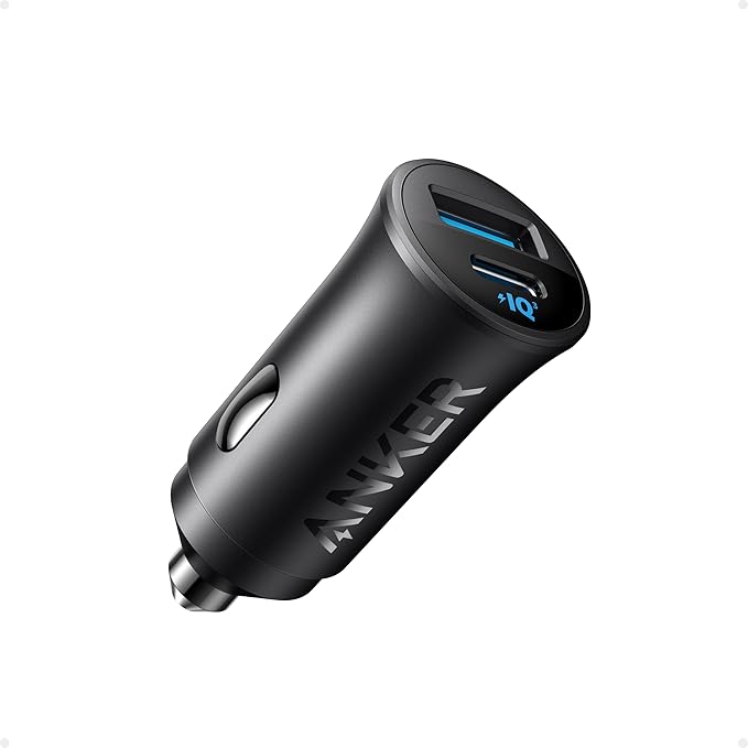 Carregador veicular Anker de 30 W, preto, com duas portas e logotipo Anker no corpo