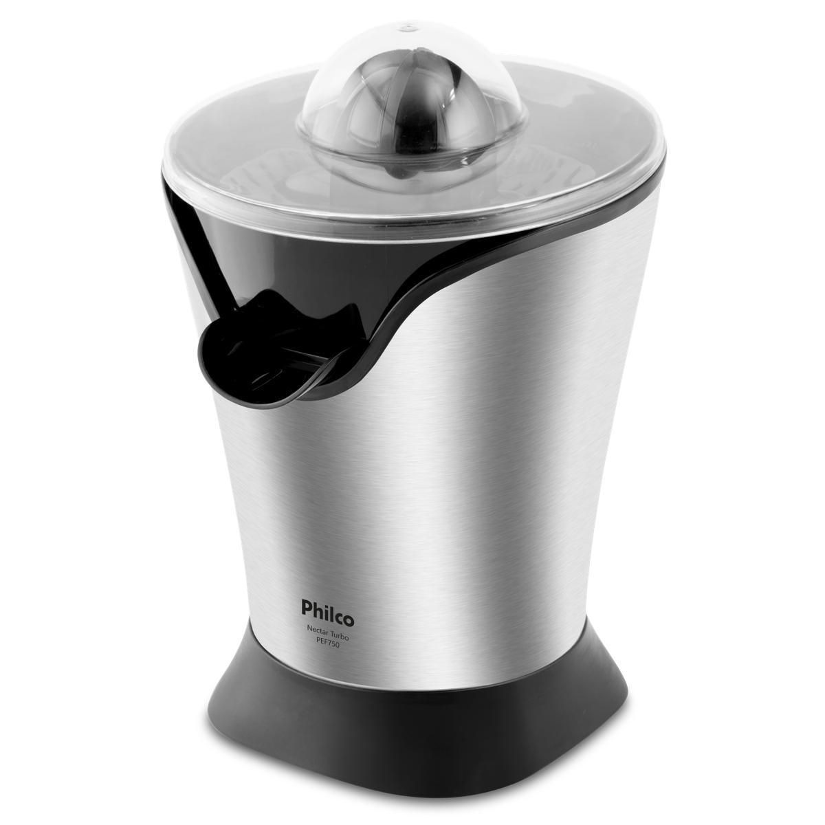 Espremedor de frutas Philco PEF750P com corpo em inox escovado, base preta e bico lateral para o suco