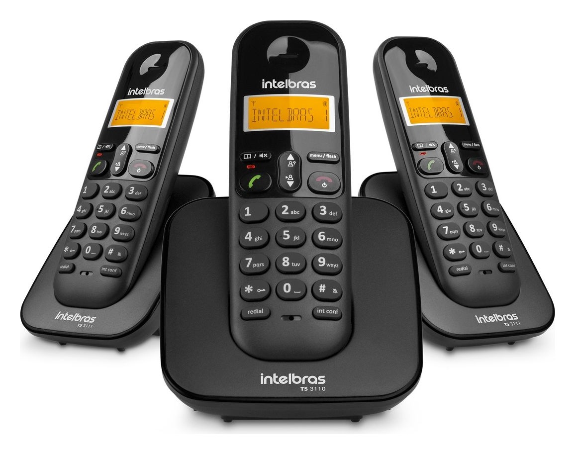 Telefone sem fio Intelbras TS 3113 preto com três fones, um na base principal e dois nos carregadores de ramal
